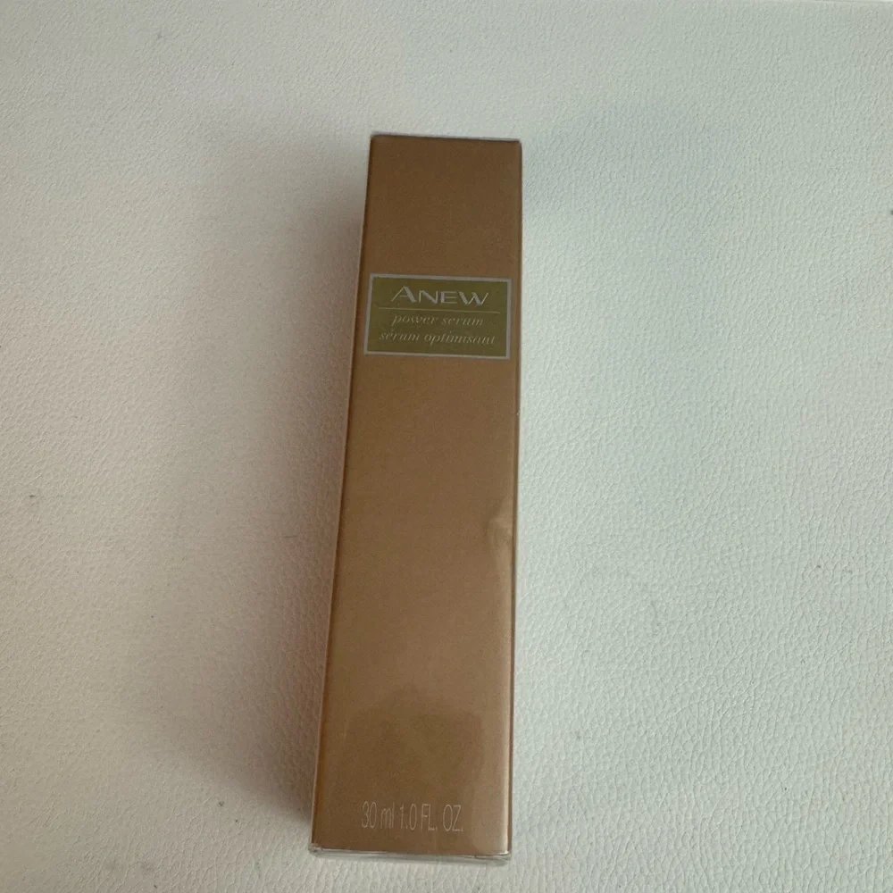 NIB Anew power serum